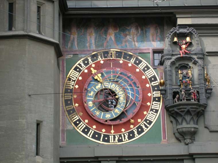 orloj v Bernu (nen vt jak u ns :P )
[760×569 – 0 kB]